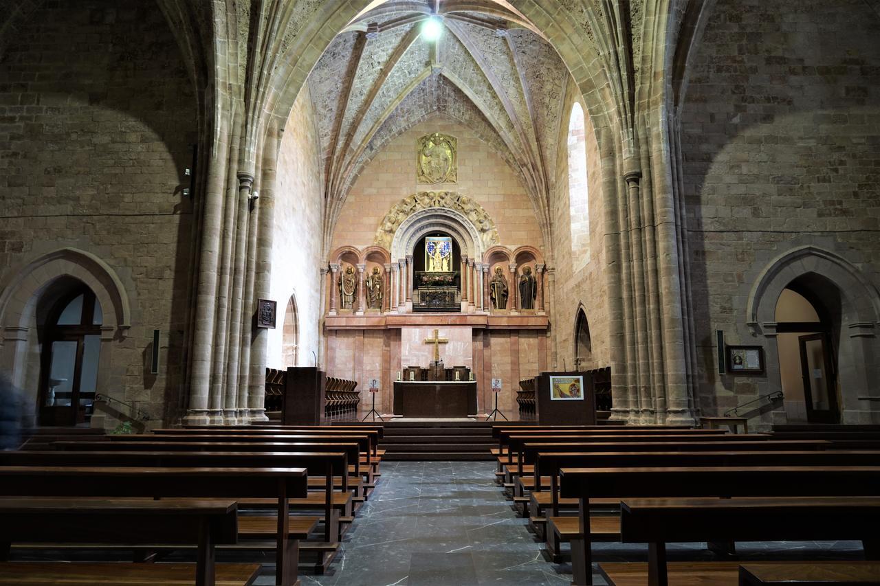 Monasterio De Santa Maria De Valvanera Anguiano Exteriér fotografie